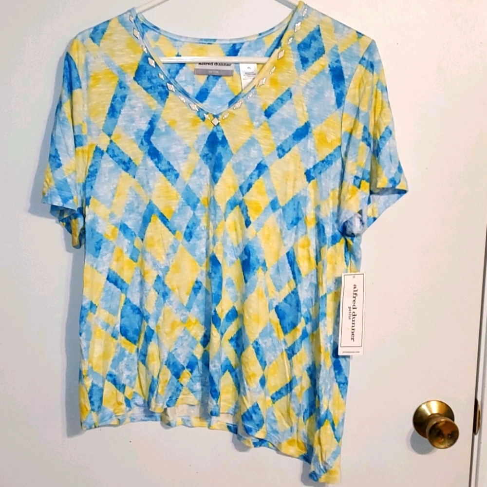 New Alfred Dunner women's PL yellow and blue asymetrical T-shirt